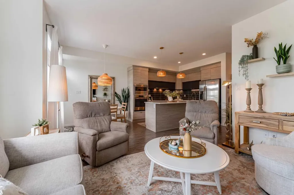 490 Highlands Boulevard W Lethbridge AB T1J 5K5