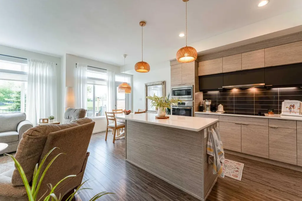 490 Highlands Boulevard W Lethbridge AB T1J 5K5