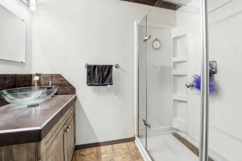 5111 Minto Street Blackfalds AB T0M 0J0