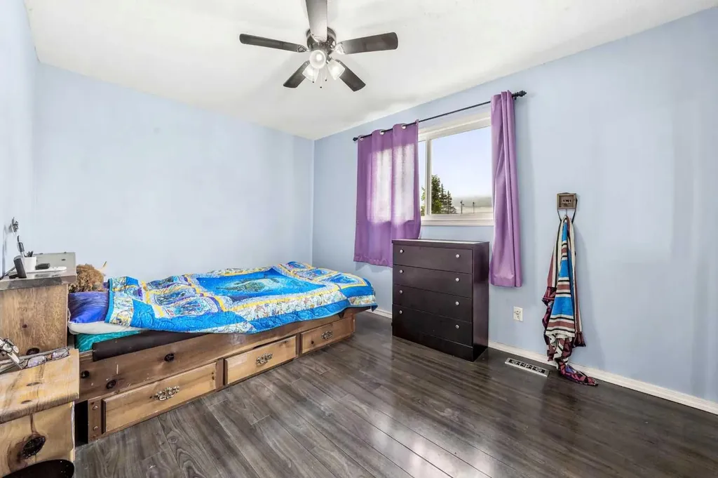5111 Minto Street Blackfalds AB T0M 0J0