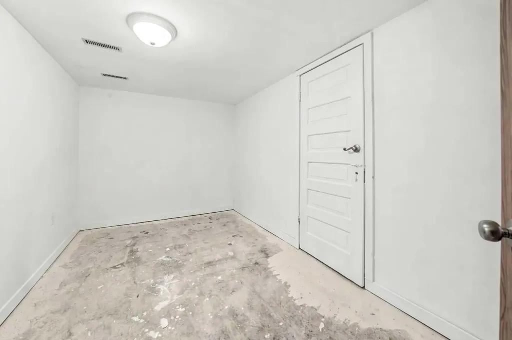 5111 Minto Street Blackfalds AB T0M 0J0
