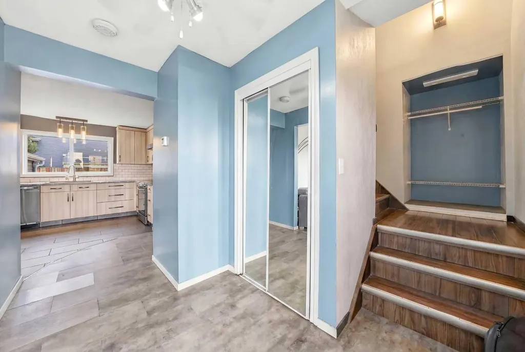 5111 Minto Street Blackfalds AB T0M 0J0