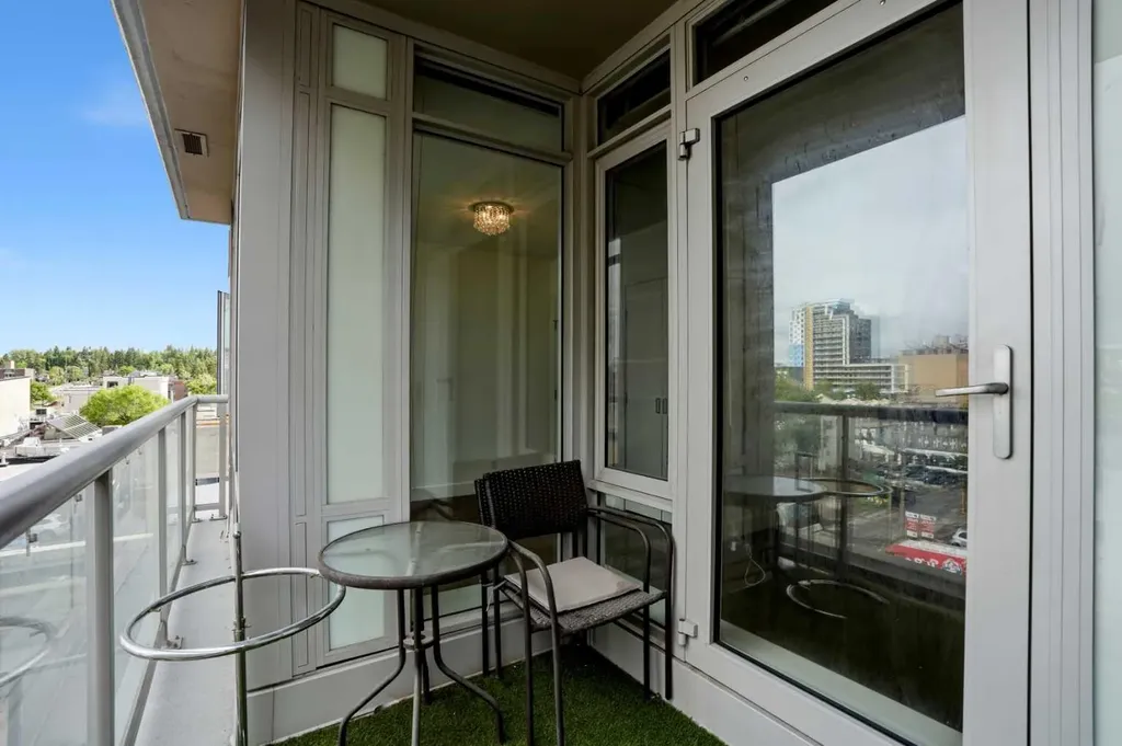 1500 7 Street SW Calgary AB T2R 0A7