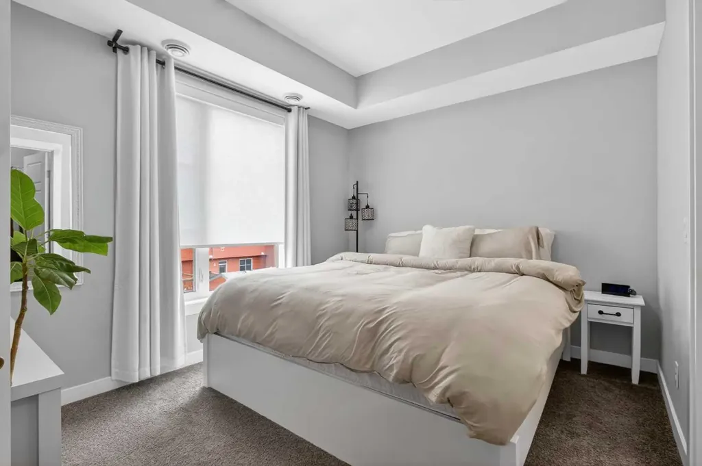 188 Livingston Common NE Calgary AB T3P 1K1