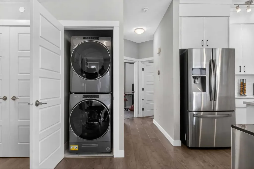 188 Livingston Common NE Calgary AB T3P 1K1