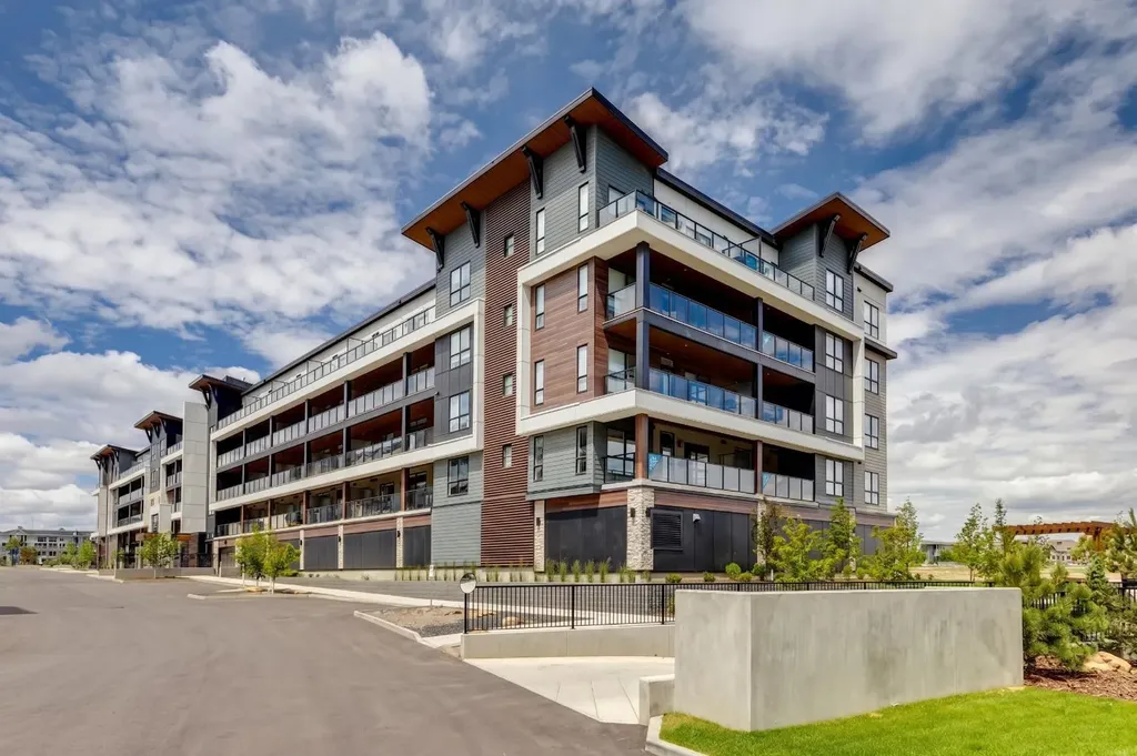 1802 Mahogany Boulevard SE Calgary AB T3M4A5