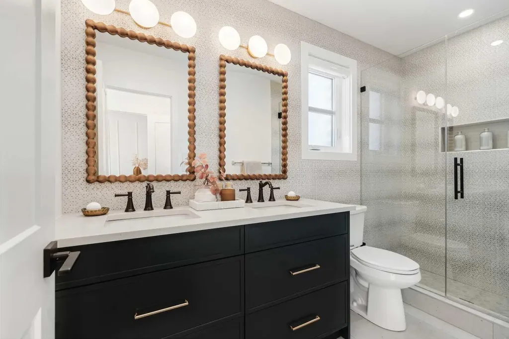 1802 Mahogany Boulevard SE Calgary AB T3M4A5