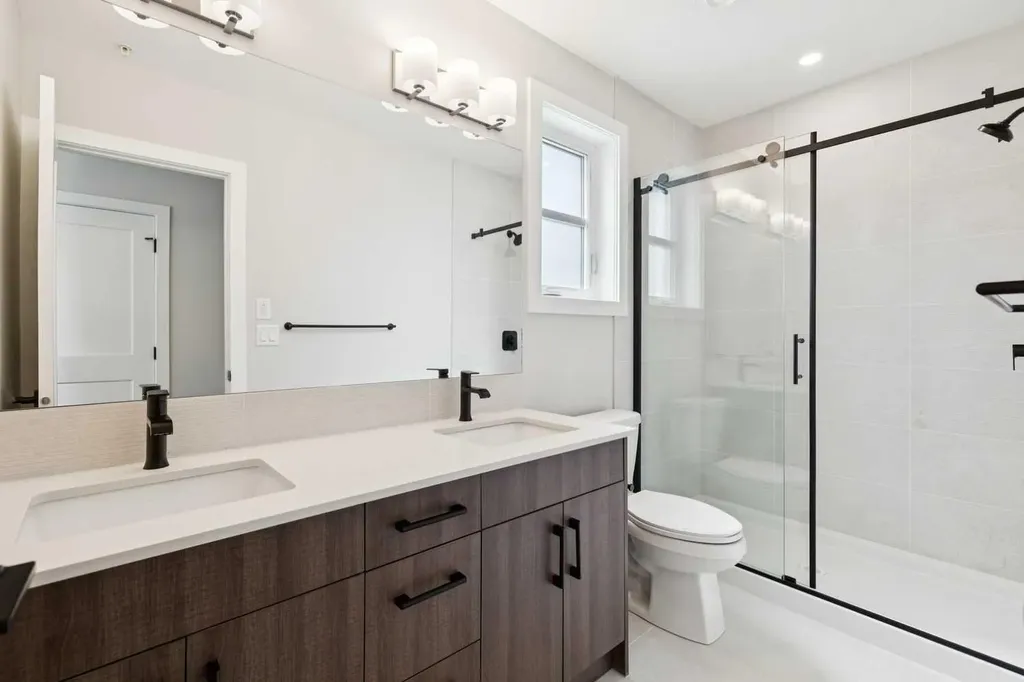 1802 Mahogany Boulevard SE Calgary AB T3M4A5