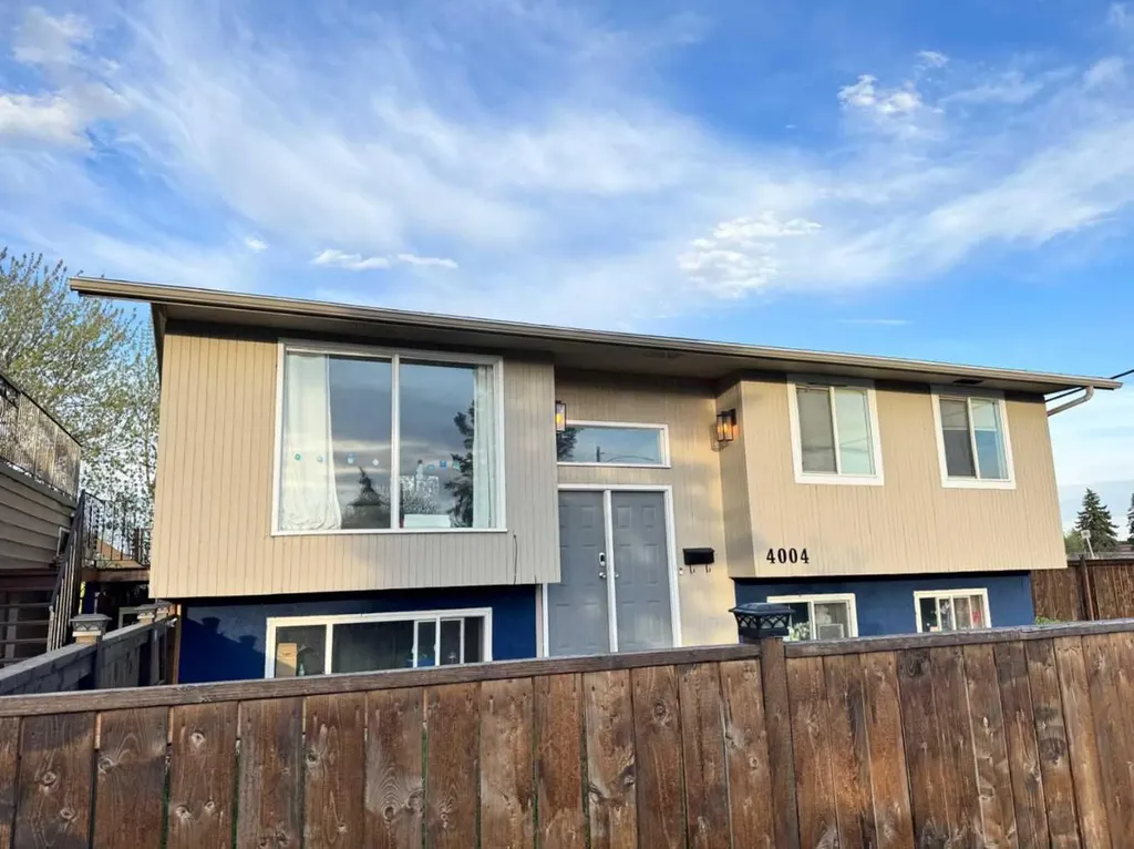 4004 14 Avenue SE Calgary AB T2A 6P8
