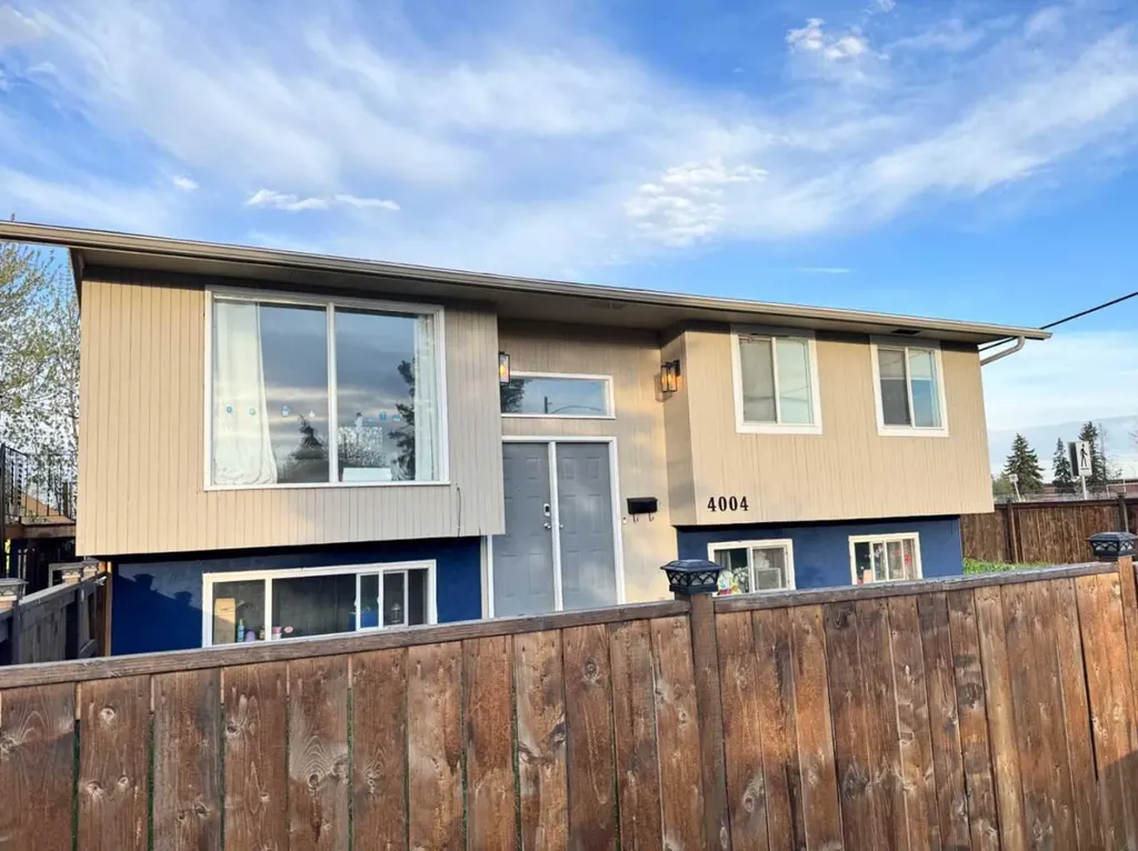 4004 14 Avenue SE Calgary AB T2A 6P8