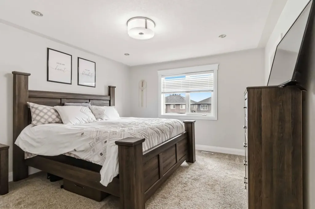 333 Collicott Drive Fort Mcmurray AB T9K 2Z1