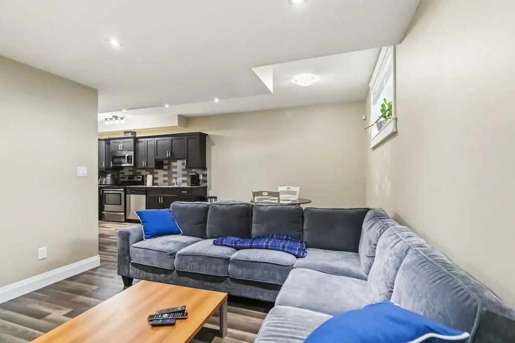 333 Collicott Drive Fort Mcmurray AB T9K 2Z1
