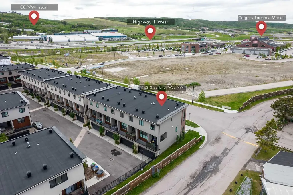 162 Greenbriar Way NW Calgary AB T3B6J1