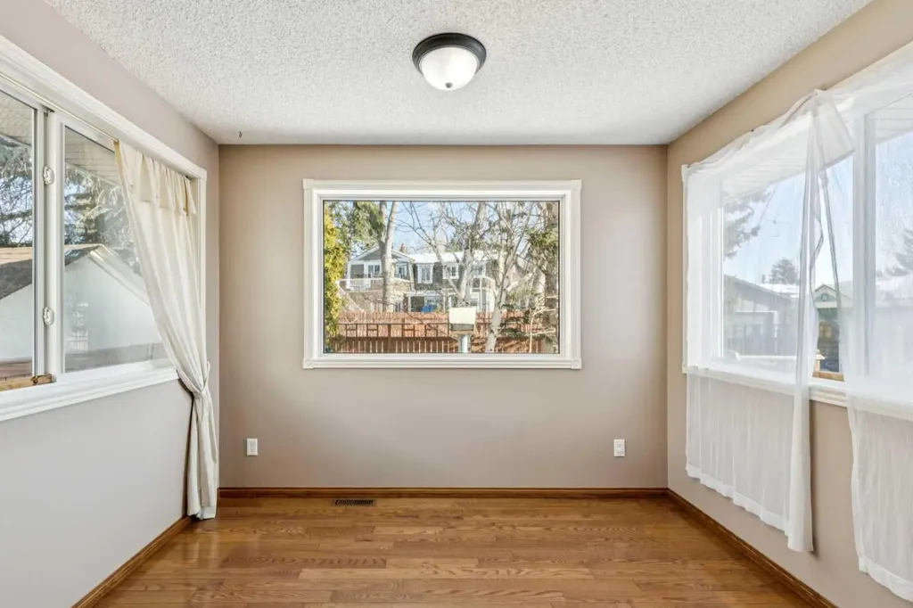 328 Norseman Road NW Calgary AB T2K 5M5
