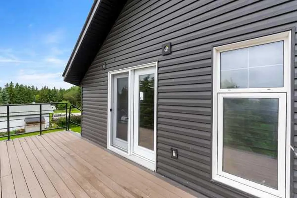 39 Ridge Drive Rural Ponoka County AB T0C 2J0