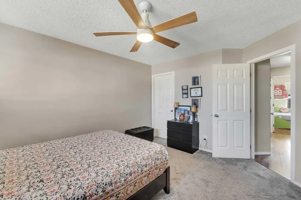 33 Saddlebrook Common NE Calgary AB T3J 0K1