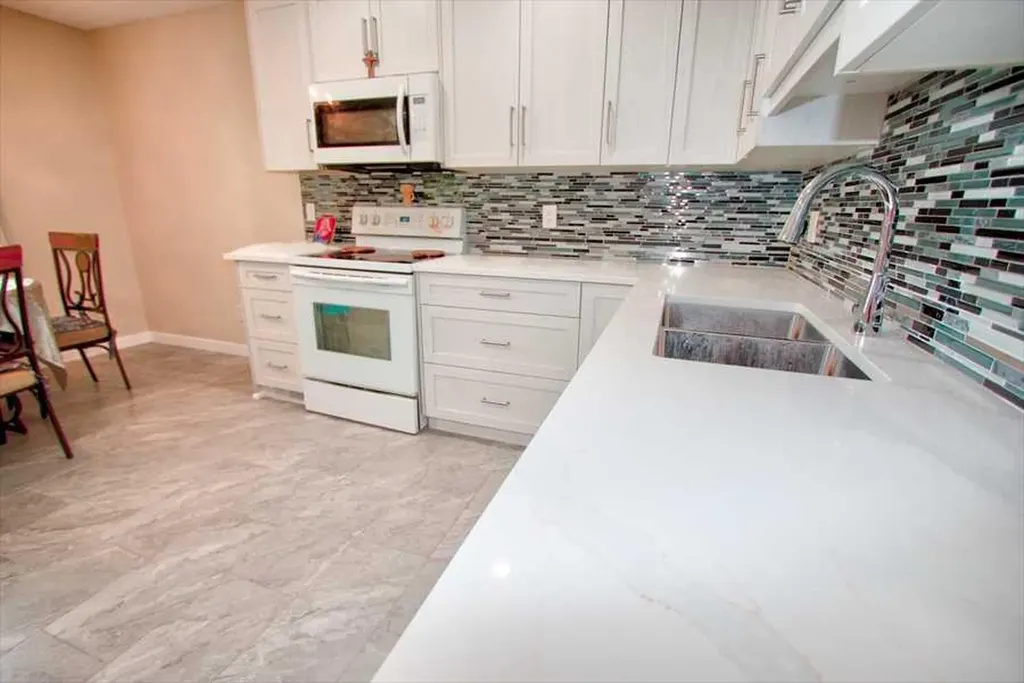 707 Malvern Drive NE Calgary AB T2A 5P9