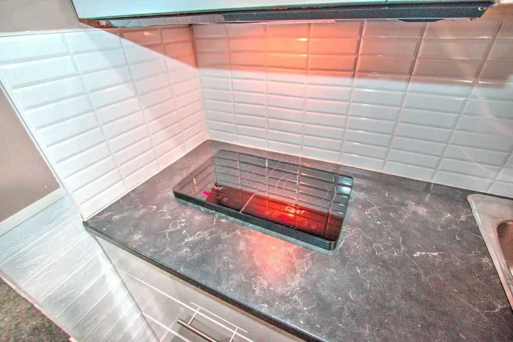 707 Malvern Drive NE Calgary AB T2A 5P9