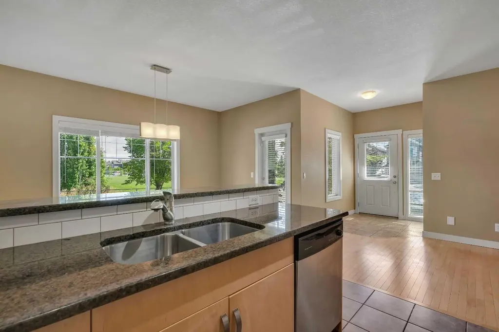 281 Cougar Ridge Drive SW Calgary AB T3H 0J3