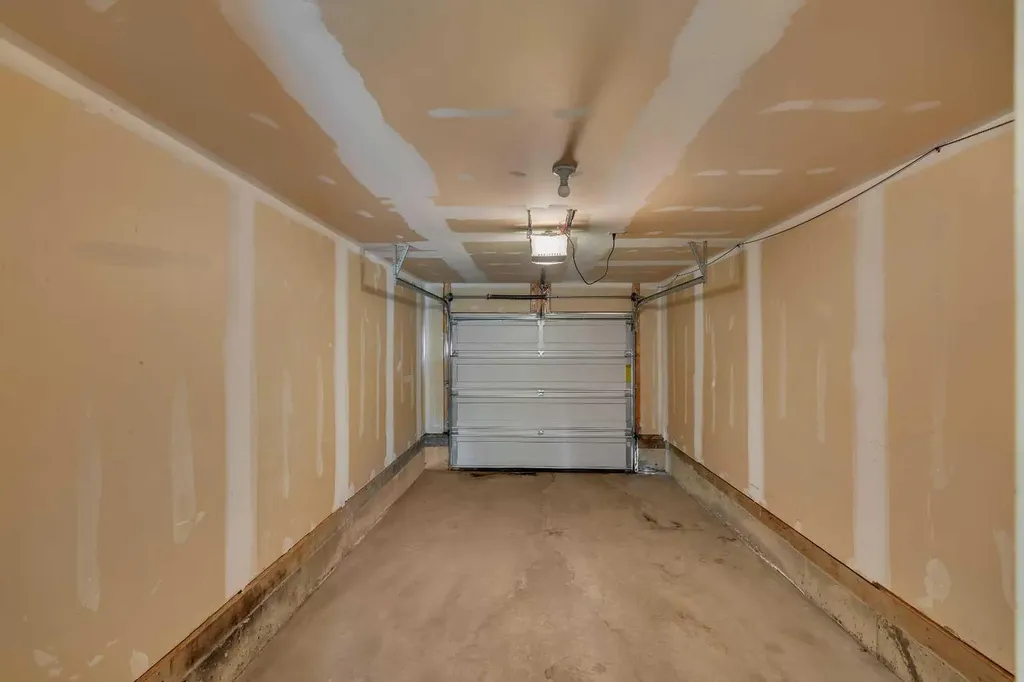 281 Cougar Ridge Drive SW Calgary AB T3H 0J3