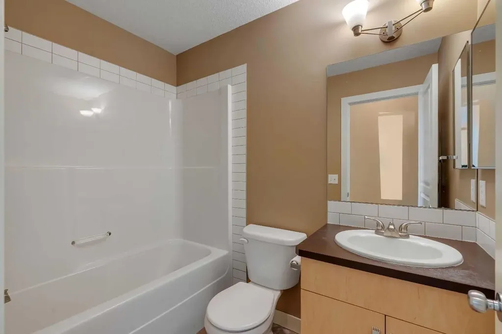 281 Cougar Ridge Drive SW Calgary AB T3H 0J3
