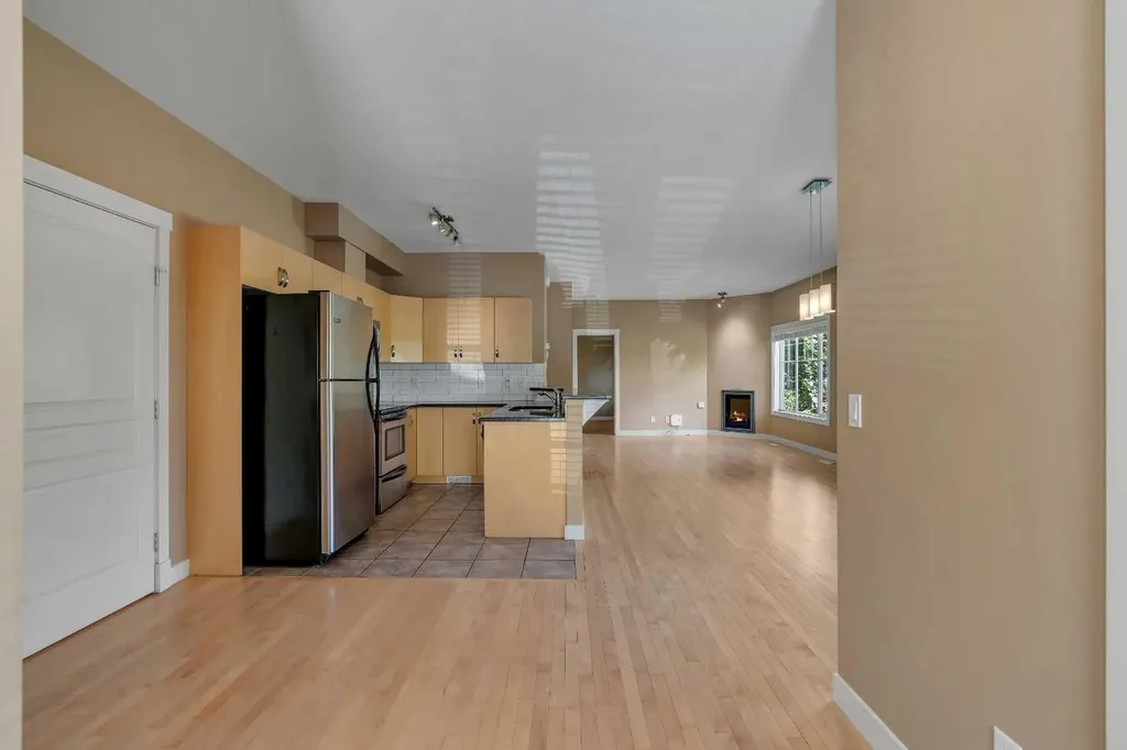 281 Cougar Ridge Drive SW Calgary AB T3H 0J3