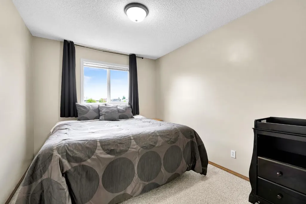 238 Covepark Way NE Calgary AB T3K 5T6