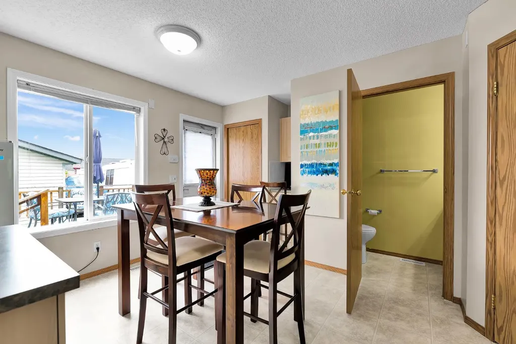 238 Covepark Way NE Calgary AB T3K 5T6