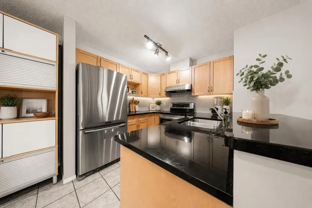 70 Panamount Drive NW Calgary AB T3K 6K3