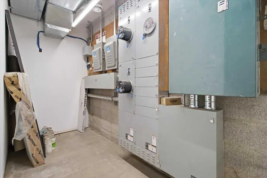10508 96 Avenue Grande Prairie AB T8V 5S2