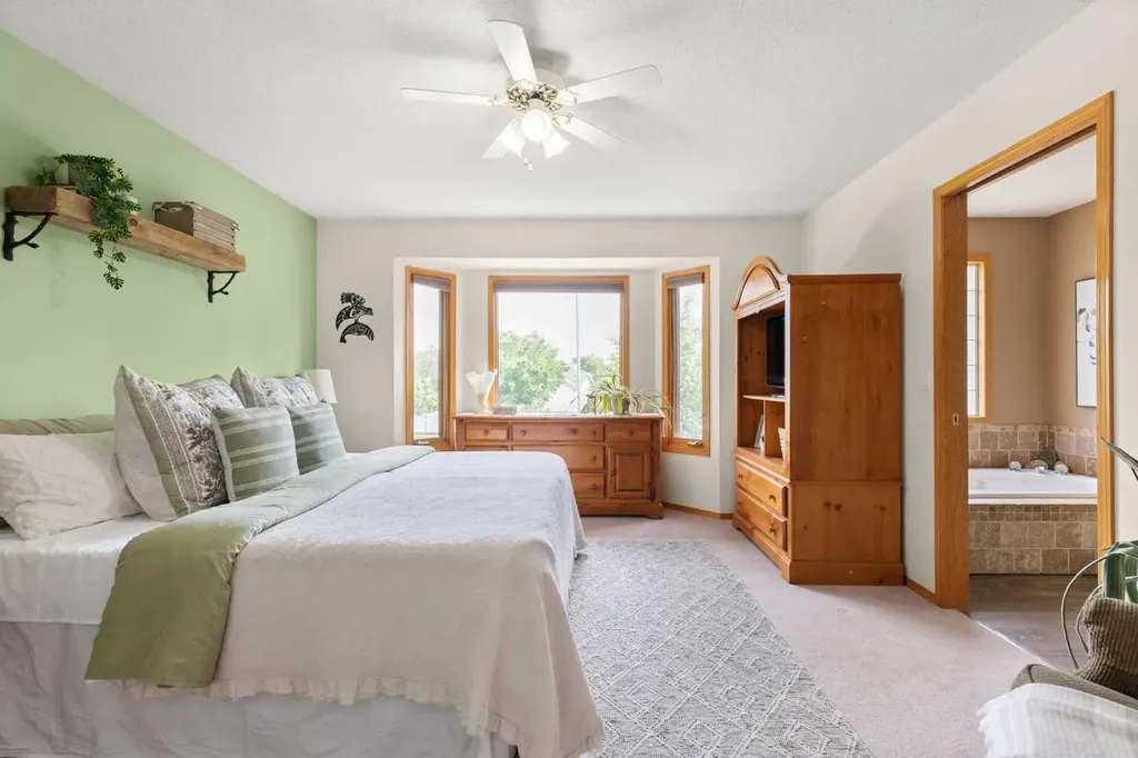 23 Stanfield Place SE Medicine Hat AB T1B4J2