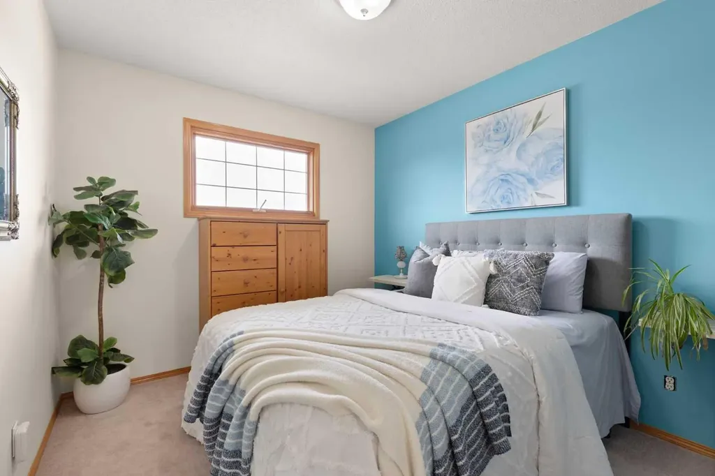 23 Stanfield Place SE Medicine Hat AB T1B4J2