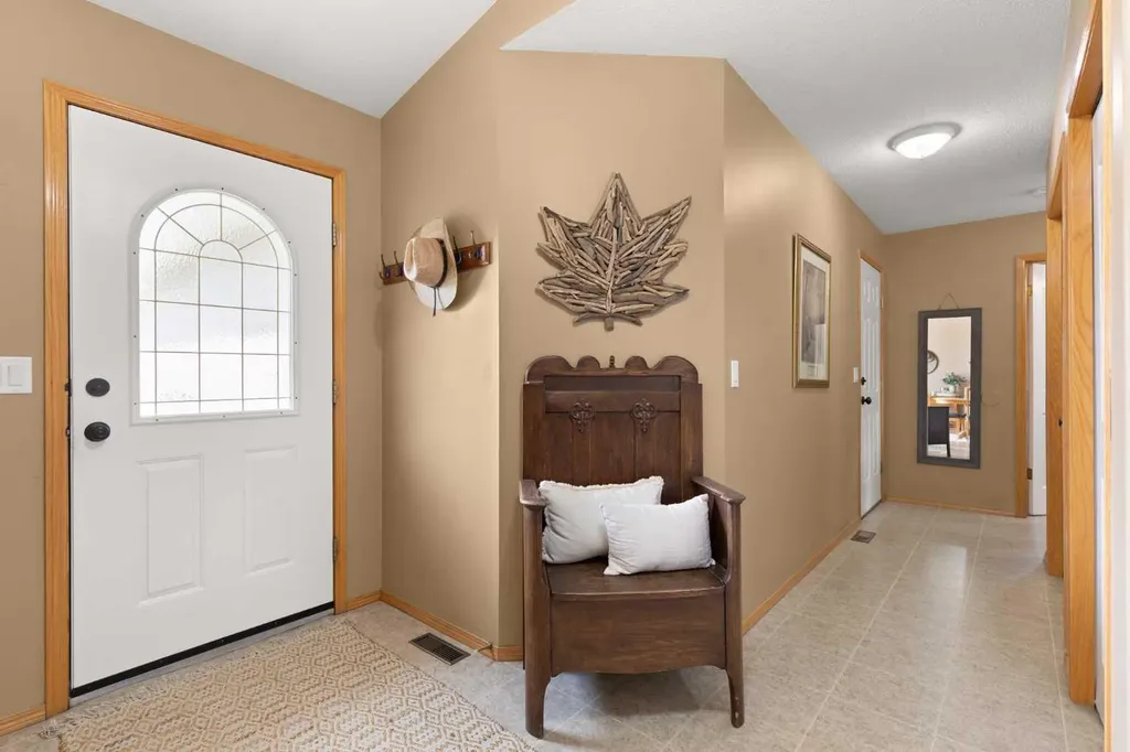 23 Stanfield Place SE Medicine Hat AB T1B4J2