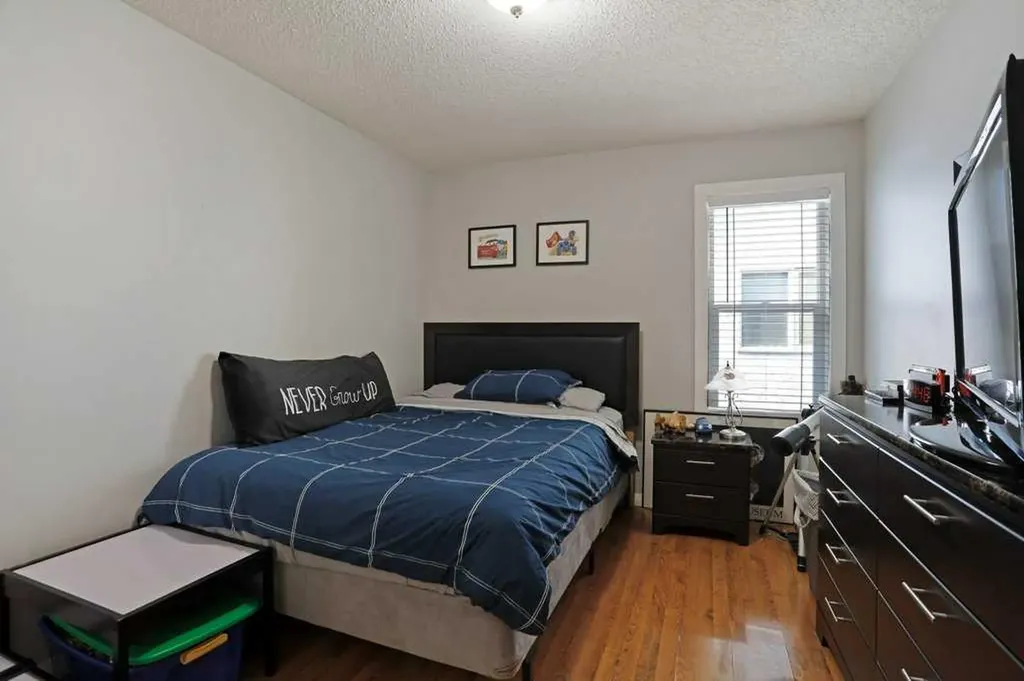 65 Parkland Way E Brooks AB T1R0M6