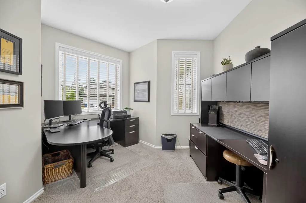 758 Stonehaven Drive Carstairs AB T0M0N0