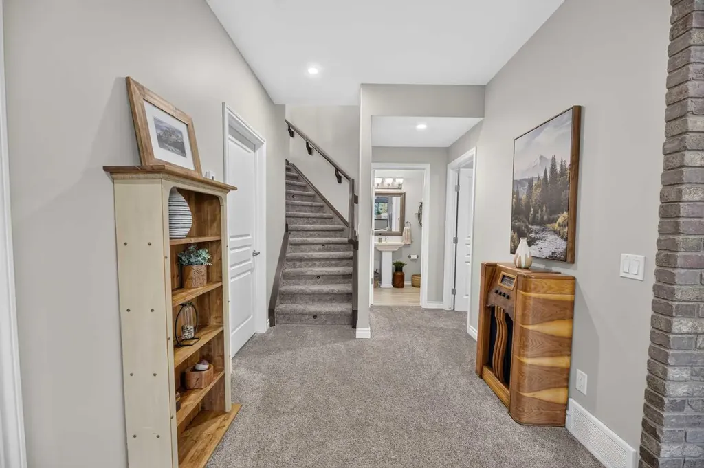 758 Stonehaven Drive Carstairs AB T0M0N0