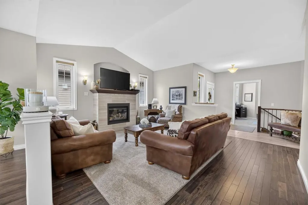 758 Stonehaven Drive Carstairs AB T0M0N0