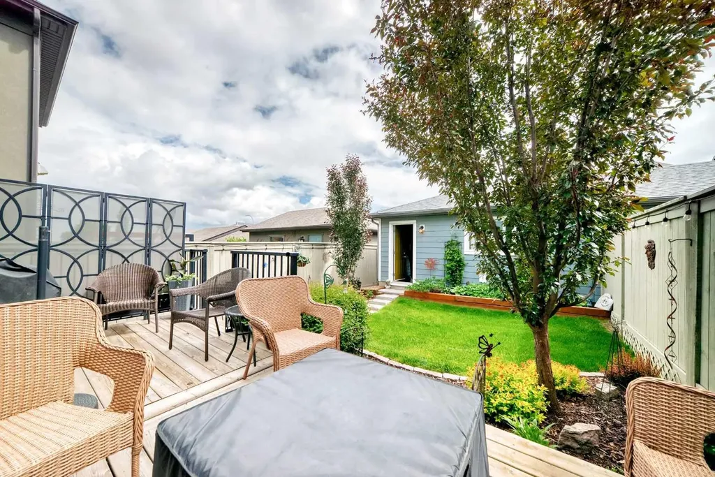 67 Mahogany Drive SE Calgary AB T3M 2K3