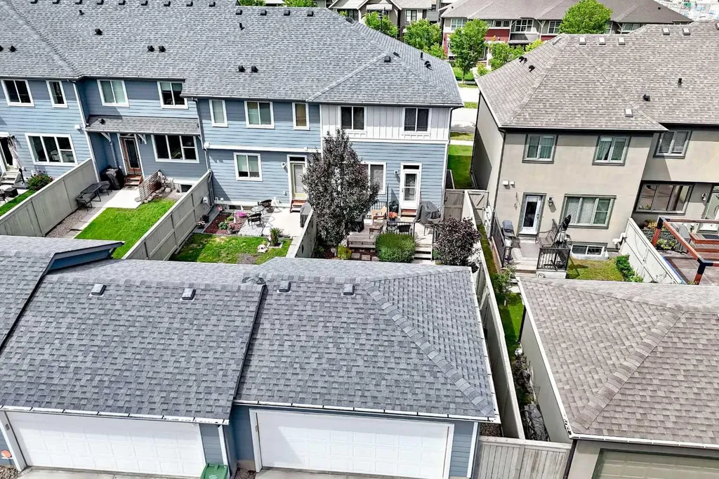 67 Mahogany Drive SE Calgary AB T3M 2K3