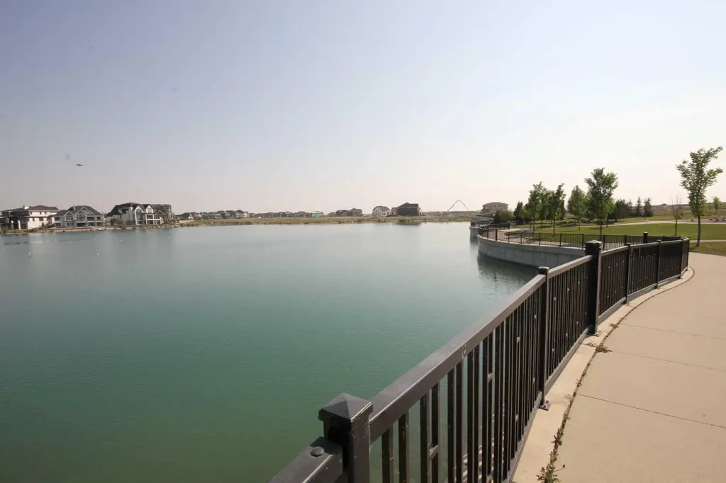 67 Mahogany Drive SE Calgary AB T3M 2K3