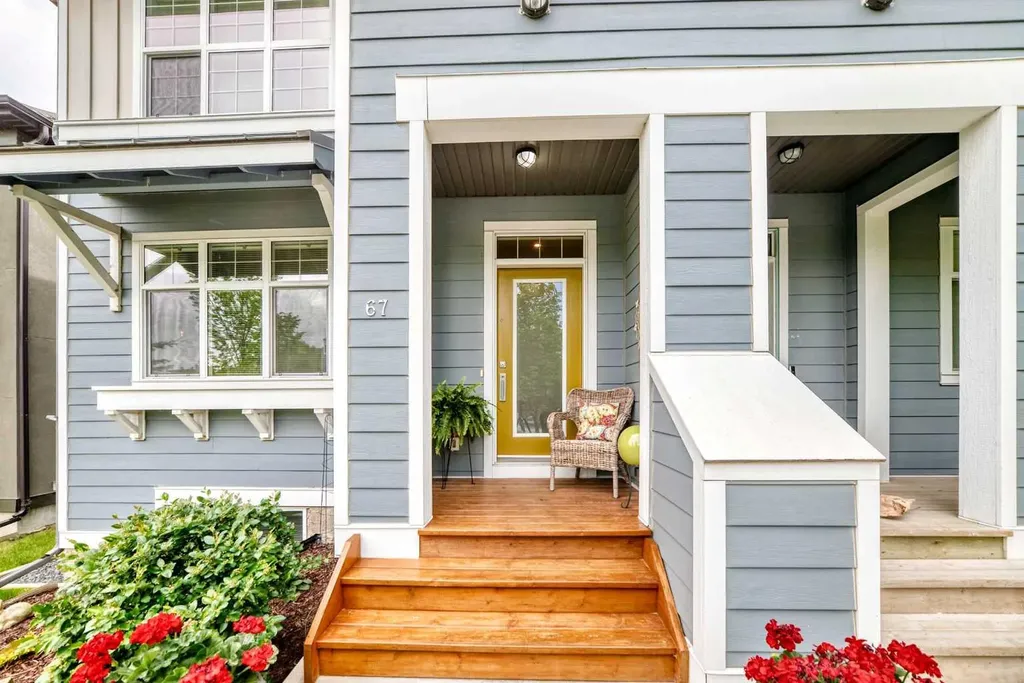 67 Mahogany Drive SE Calgary AB T3M 2K3