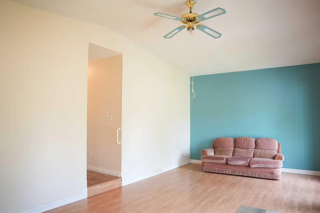 4927 51 Street Hardisty AB T0B 1V0