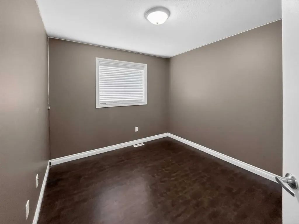 10256 85 Street Grande Prairie AB T8X0K3