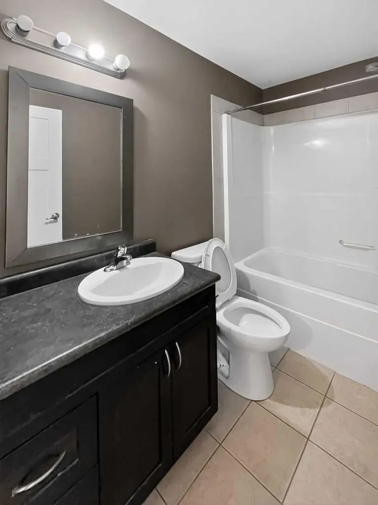 10256 85 Street Grande Prairie AB T8X0K3