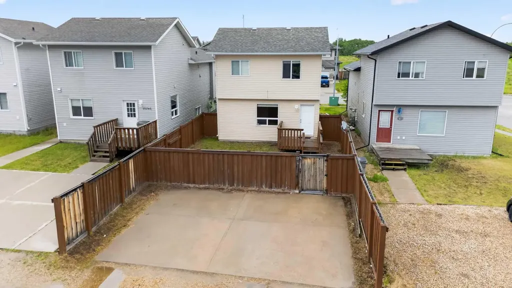 10256 85 Street Grande Prairie AB T8X0K3