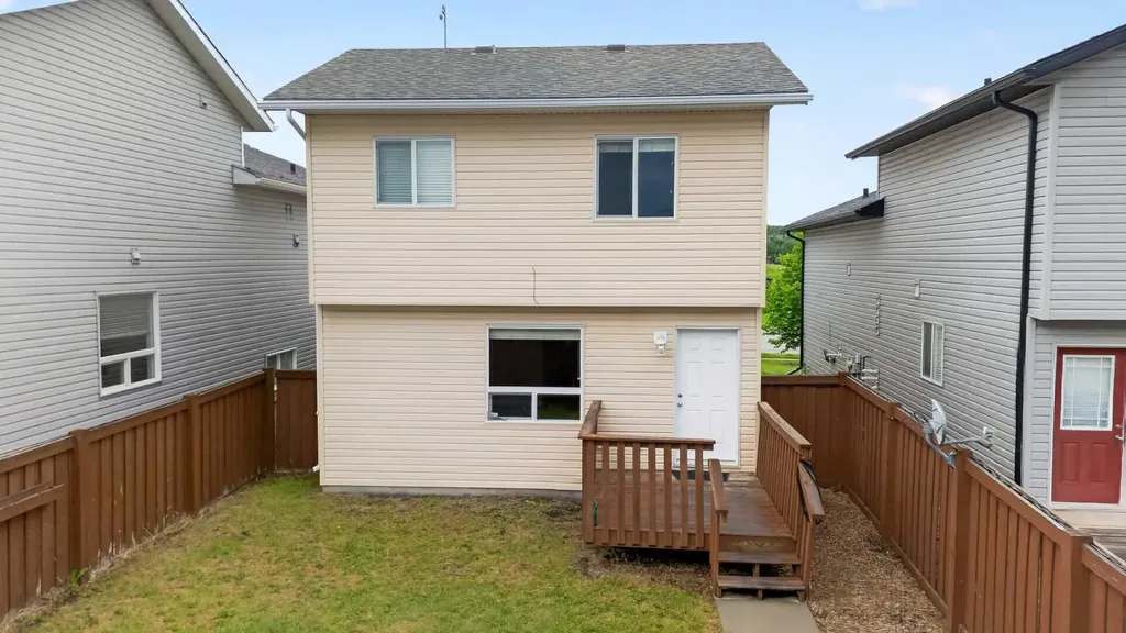 10256 85 Street Grande Prairie AB T8X0K3
