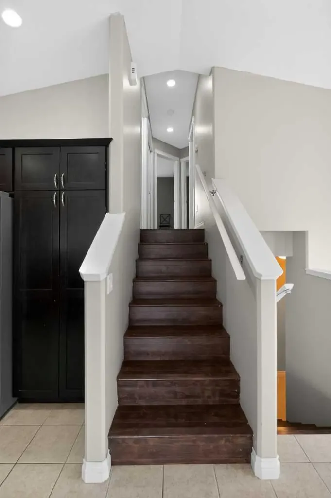 10256 85 Street Grande Prairie AB T8X0K3