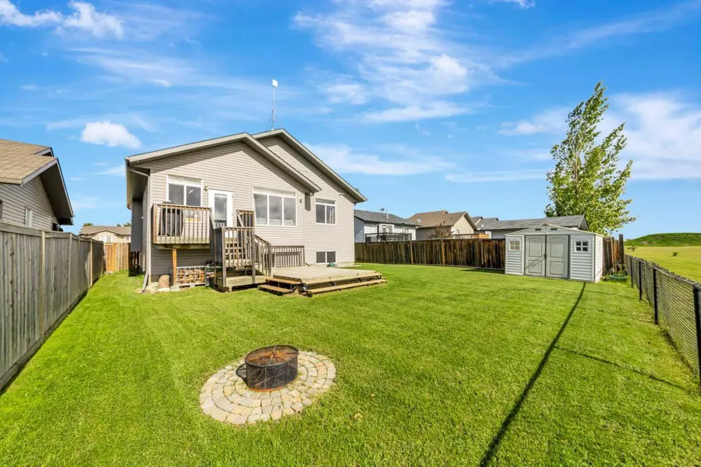 5304 51 Street Blackfoot AB T0B0L0