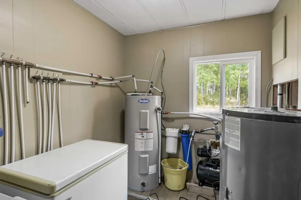 74078 Range Road 13 Debolt AB T0H 1B0