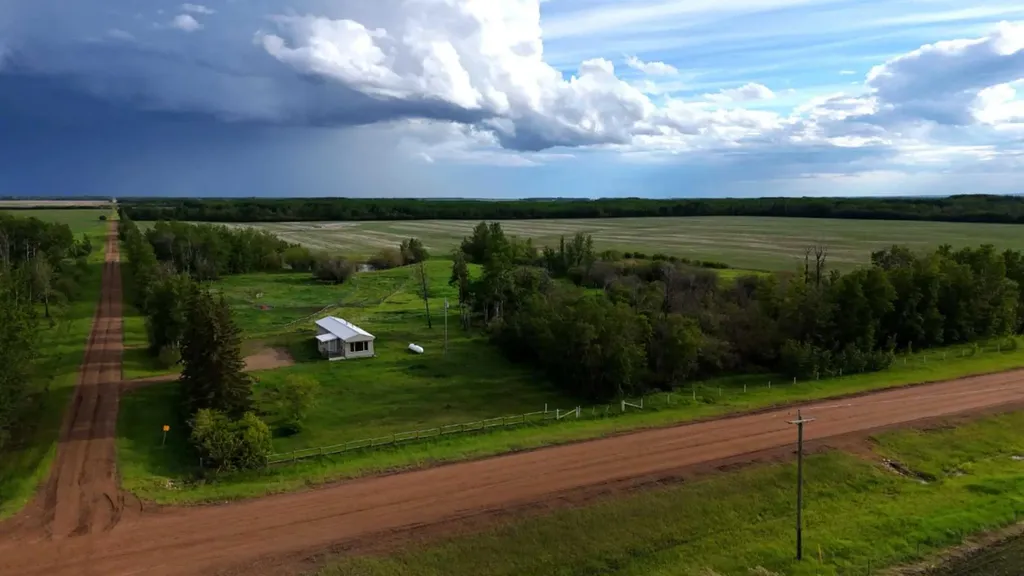 74078 Range Road 13 Debolt AB T0H 1B0